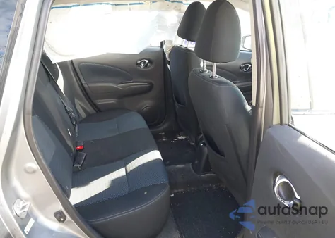 2015 Nissan Versa Note Sv z USA, uszkodzony, nr VIN 3N1CE2CP0FL428961